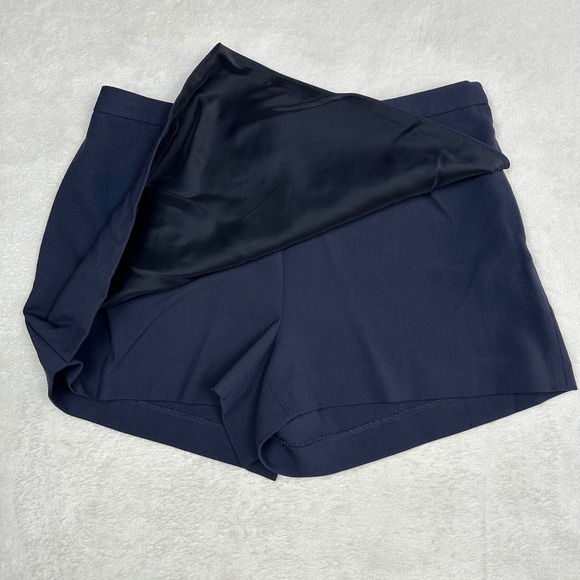 Babaton Aritzia Navy Blue Wrap Front Skort Mini Skirt Shorts Size 10 - Picture 2 of 9